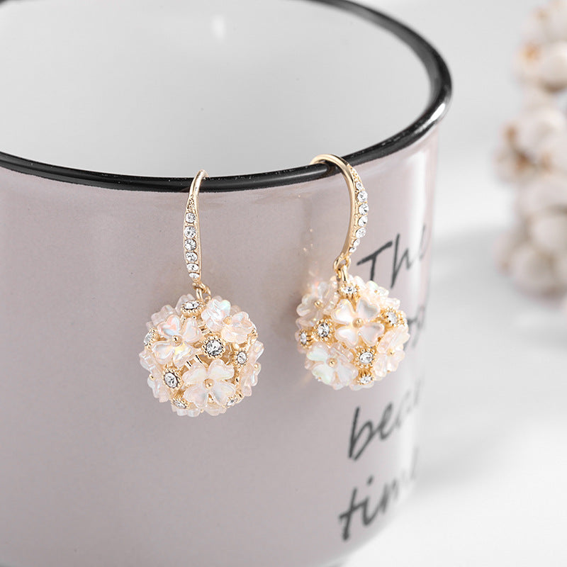 Hydrangea Shell Flower Earrings