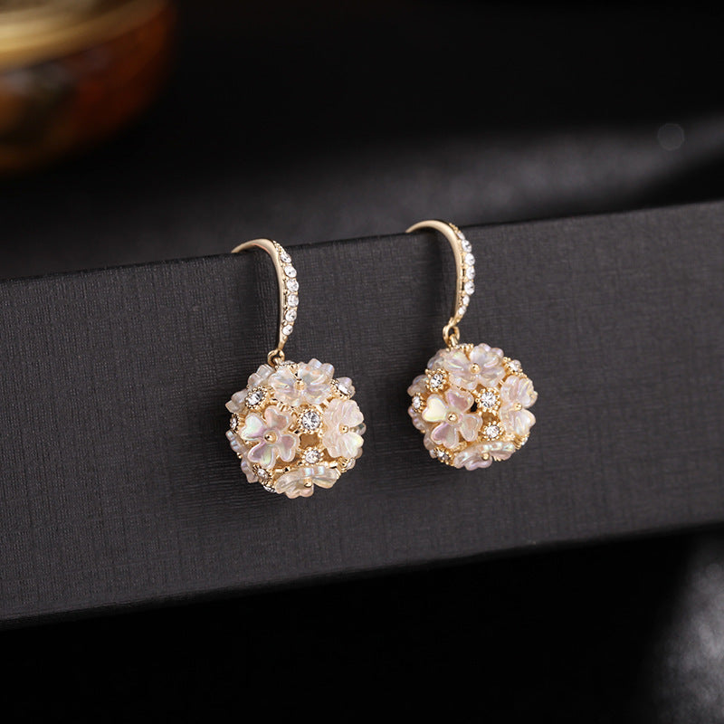 Hydrangea Shell Flower Earrings