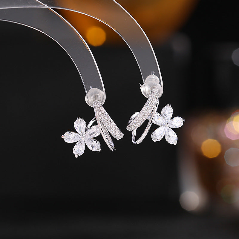 Fresh flower stud earrings